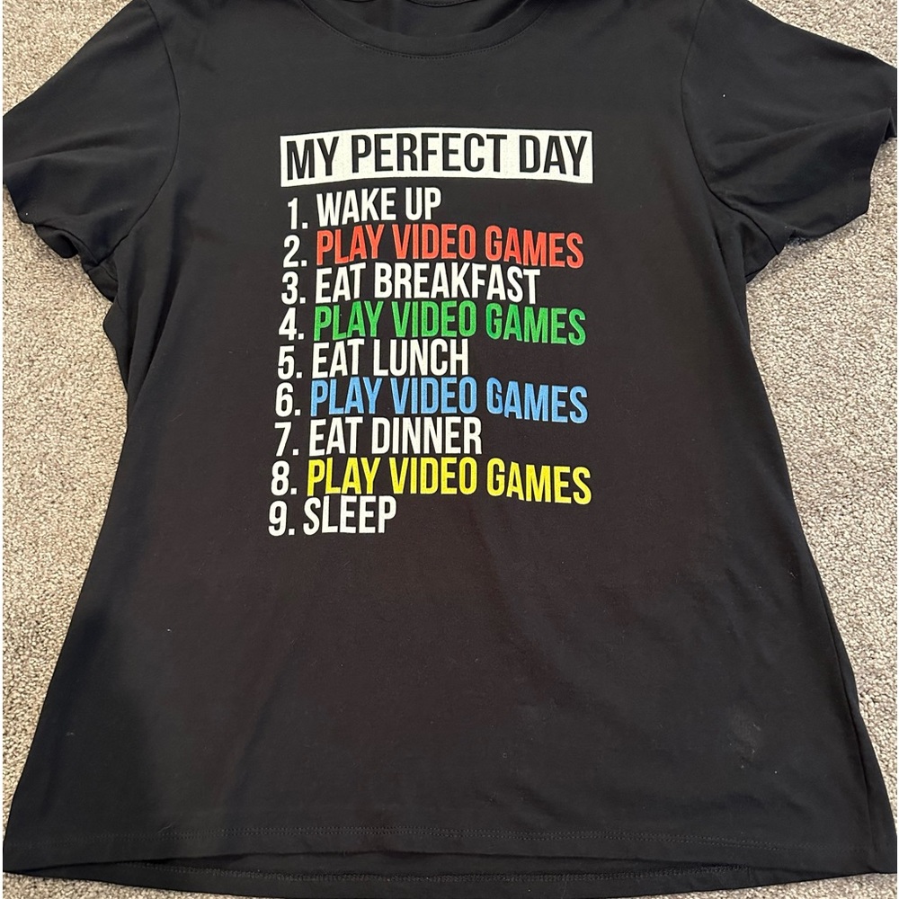 BN black womens gamer Tshirt 💯 Cotton